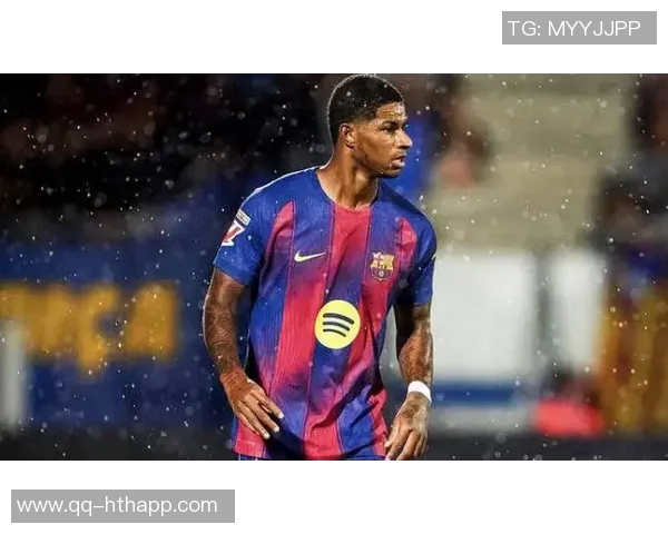 巴萨与切尔西交锋海报展示球员乘坐伦敦地铁拉什福德与库库同框亮相 巴萨与切尔西交锋海报展示球员乘坐伦敦地铁拉什福德与库库同框亮相