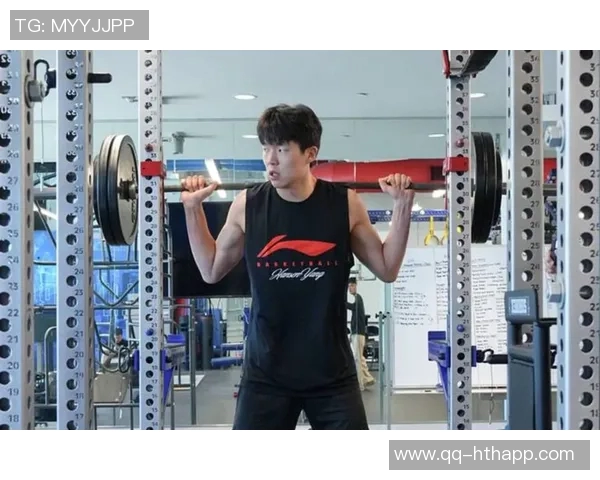 媒体人分析杨瀚森表现需增加上场时间与体能提升才能激发积极性